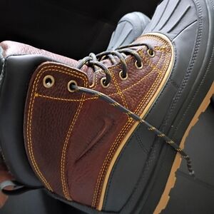 Durable Brown and Gray Men's Boots Size 8.5